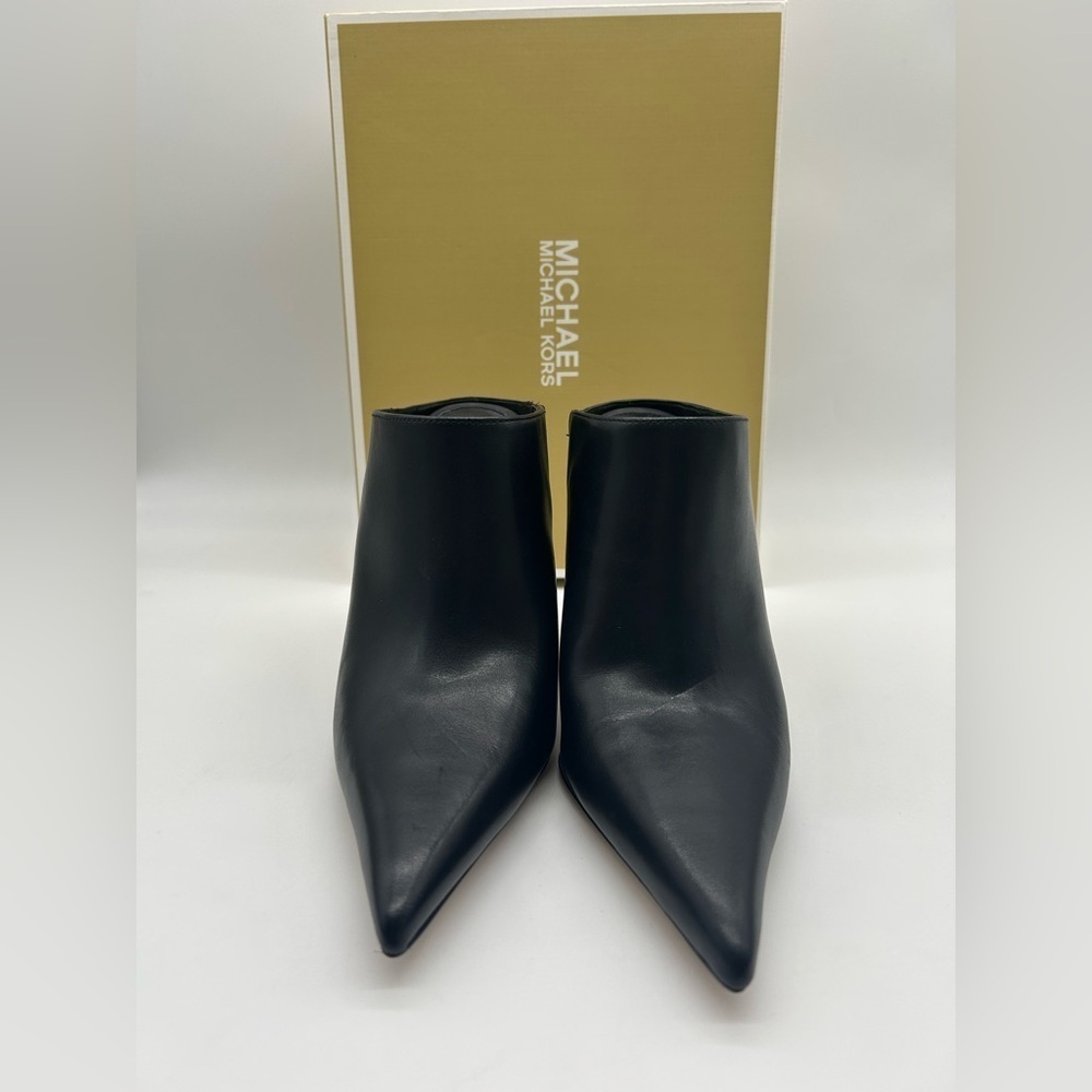 Michael Kors Halle Mule Pump Leather Black Pointed Toe Heels Size 6.5M NIB - Picture 12 of 12